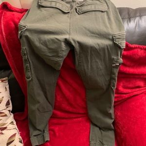 Lightly worn Men’s Joggers